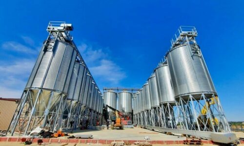 MONTAGE EN COURS AUBE AGRICONSULT MAI 2022 32 SILOS FOND CONIQUE 2